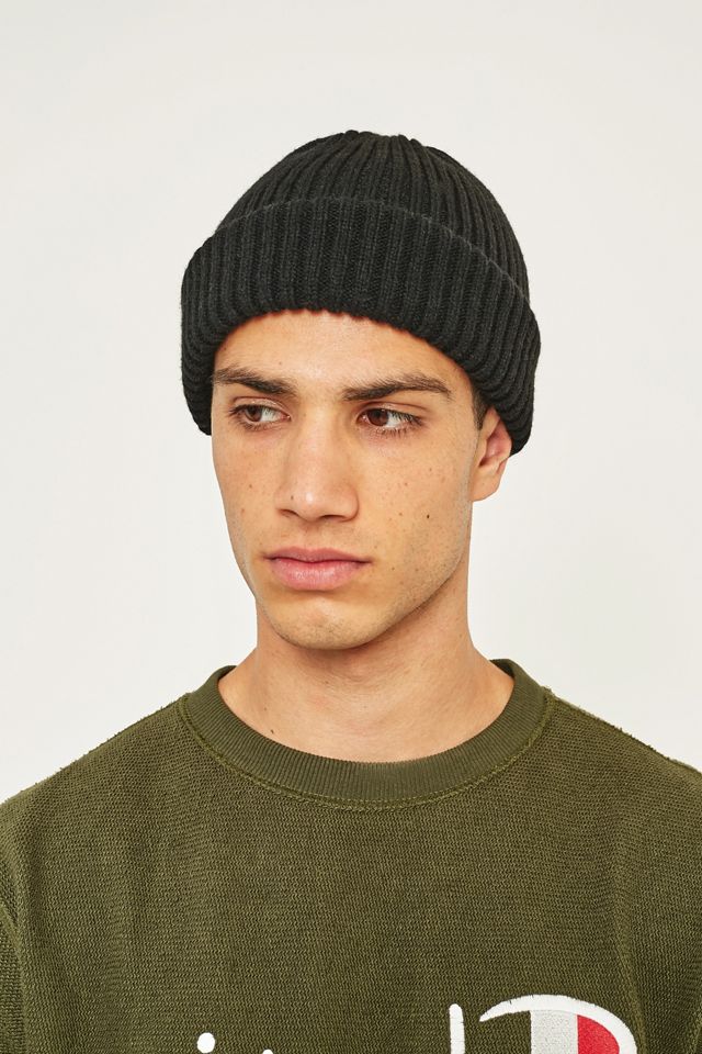 UO Black Ribbed Beanie #1