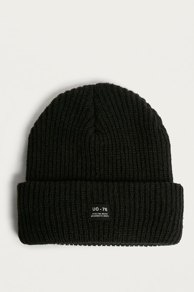 UO Black Mini Roll Beanie   #1