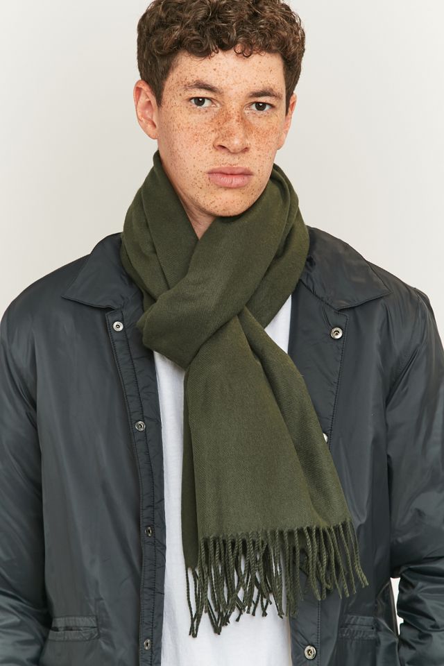 Urban Outfitters Oversized Dark Green Scarf | Urban  display picture 3
