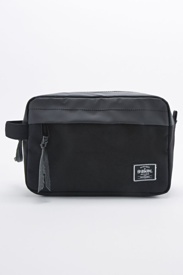 Stussy X Herschel Supply co. Wash Bag in Black | Urban Outfitters UK